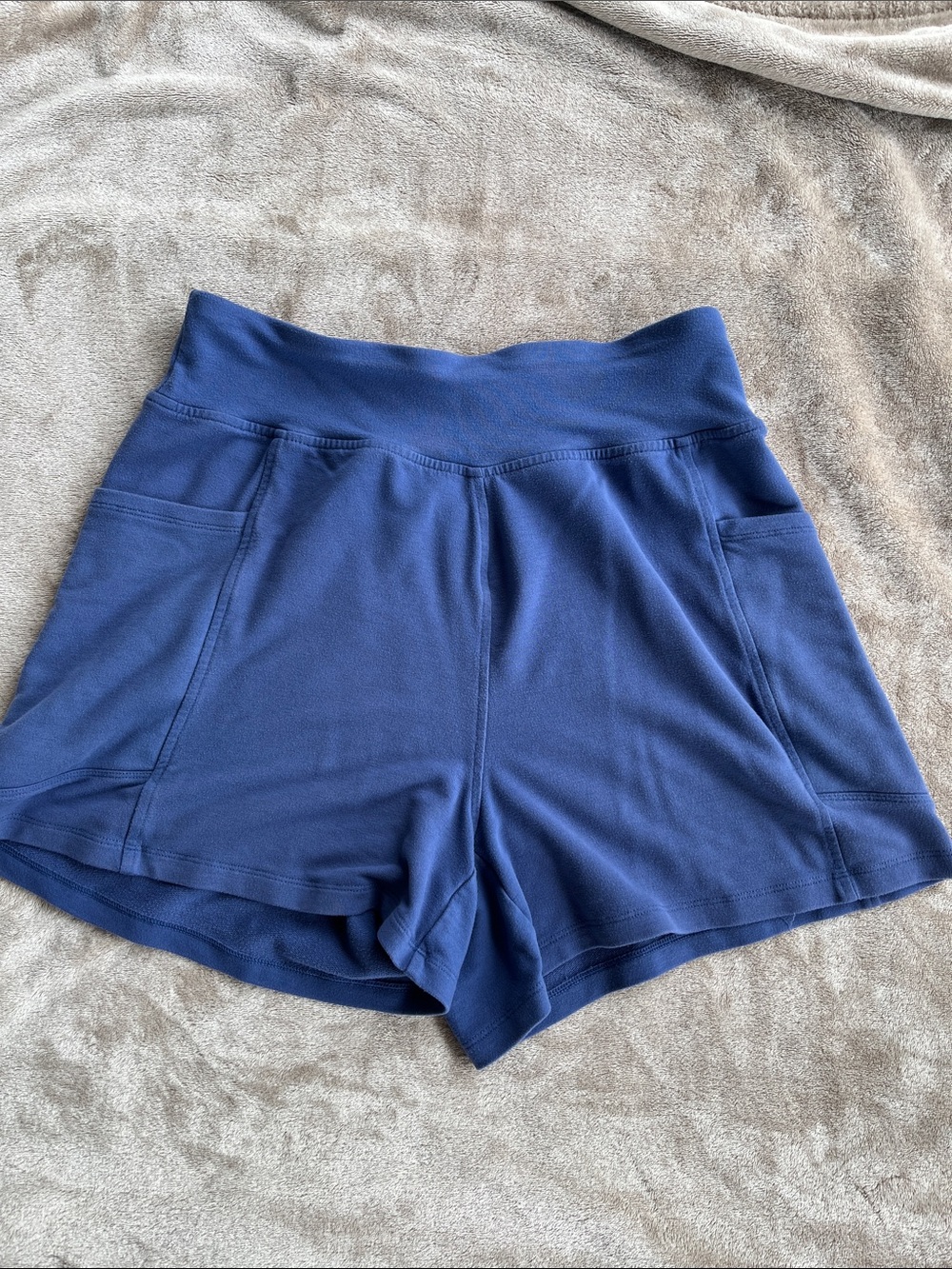 Old Navy High Waisted Live-In French Terry Shorts, Size Medium